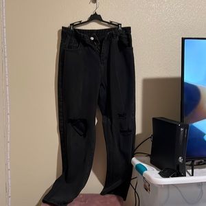 Black oversized jeans